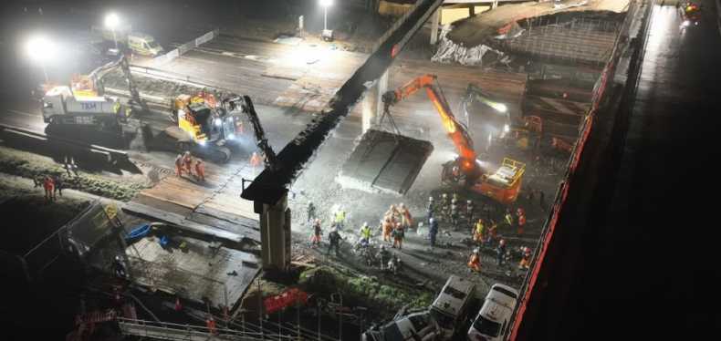 Trime full diesel engine lighting towers working in a emergency situation